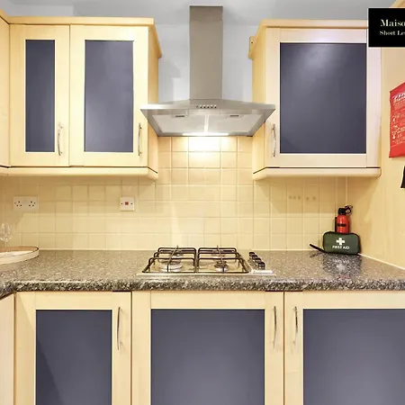 Appartamento Caraway Heights 2bedroom Sleeps 6 In Canary Wharf, Free Parking, Near Excel, O2 & Airport By Maison Christo Short Lets & Serviced *