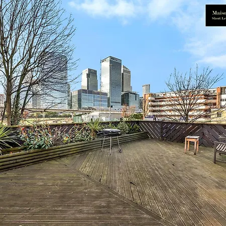Appartamento Caraway Heights 2bedroom Sleeps 6 In Canary Wharf, Free Parking, Near Excel, O2 & Airport By Maison Christo Short Lets & Serviced Londra