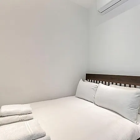 A One-bedroom Situated In Apartment *