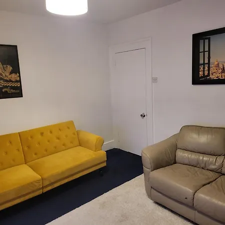 Apartment Oval Cricket Ground Walking Distance