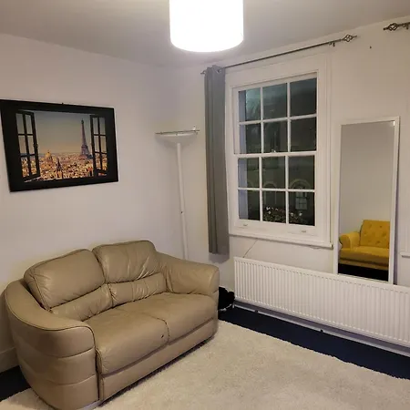 Apartment Oval Cricket Ground Walking Distance *
