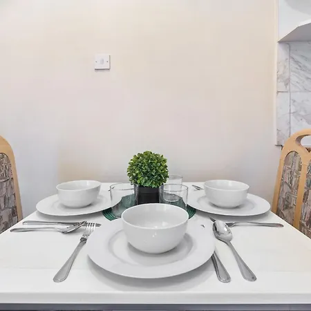 205bak Apartment