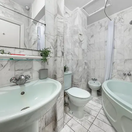 205bak Apartment