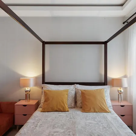 Apartment The Pearl - Luxury 5* With Park View *