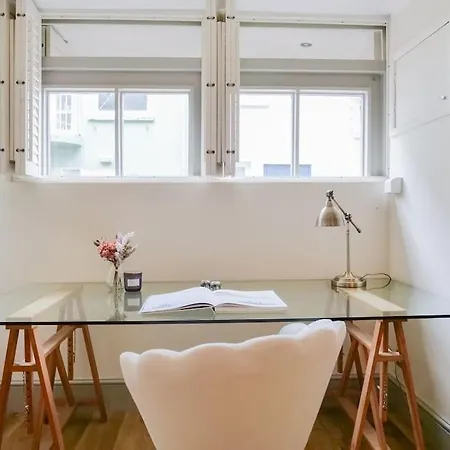 Stylish Retreat In The Heart Of Notting Hill Apartment