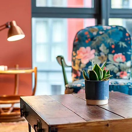 Apartman Vibrant And Modern With Canal Views London