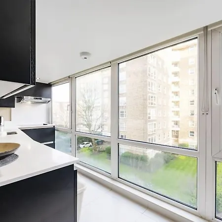 2-hosted By Sweetstay * London