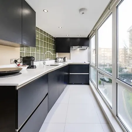 2-hosted By Sweetstay Apartment *