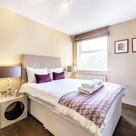 2-hosted By Sweetstay London