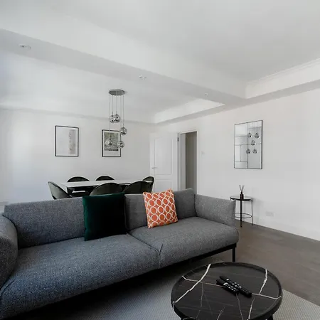 Luxury - Fitzrovia *