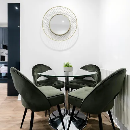 Luxury - Fitzrovia London