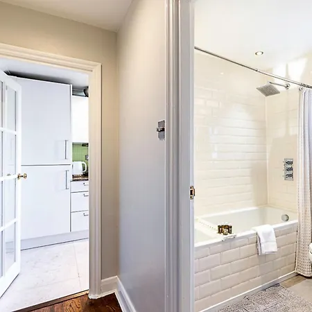 Apartment Contemporary And Spacious Kensington *