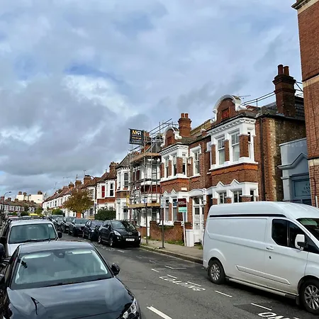 Central, Modern, Westfield, Close To Tube Station *