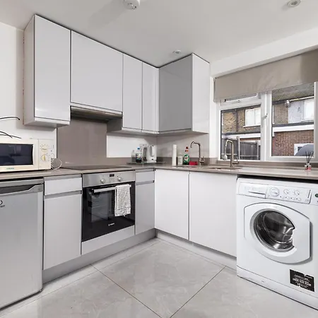 Apartment Beautiful Garden Nw4
