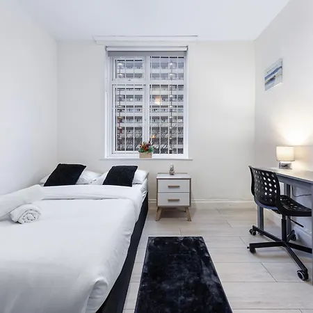 Holiday Near Kings Cross Sleep 12 Sp7 Apartment *