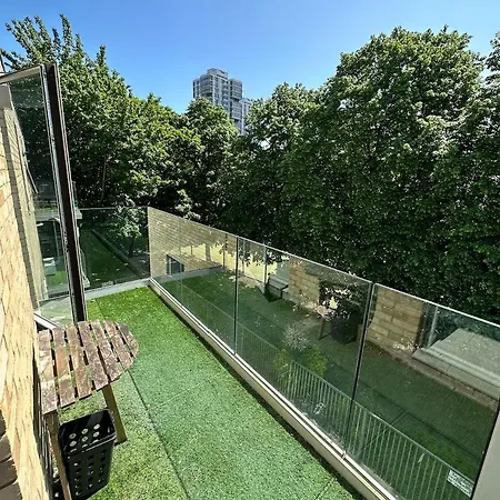 Apartment Two Bed In Battersea 2 London