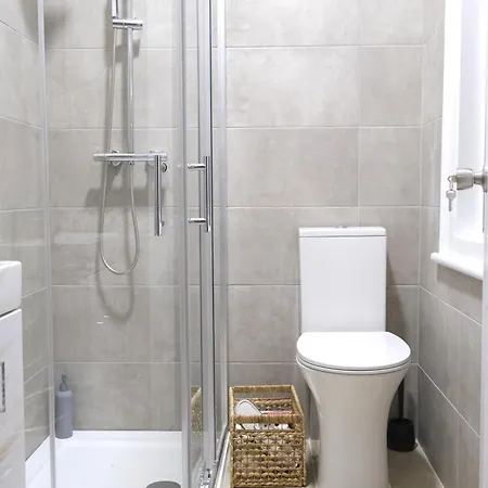 Stylish Studio Apartments, Willesden Apartment London