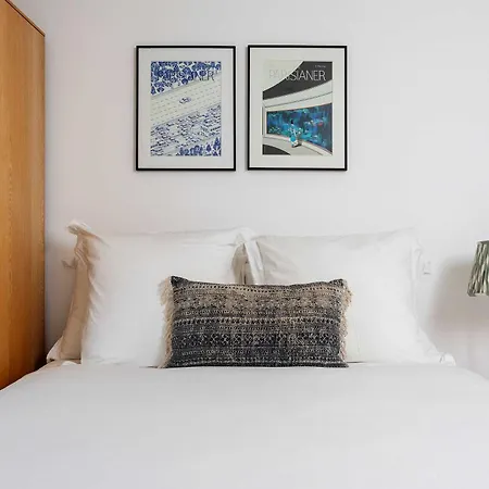 Veeve - Idyllic Elegance * London