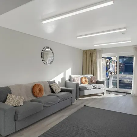 Place To In Longbridge Homestay Barking (Greater London)