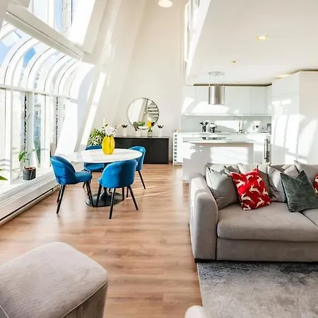 Apartment Arcore Premium Golden Square London