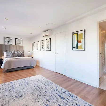 Apartment Arcore Premium Golden Square *