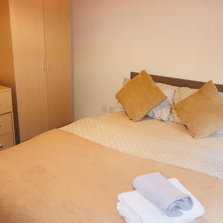 Affordable Double In Near Elephant And Castle Station Guest house London