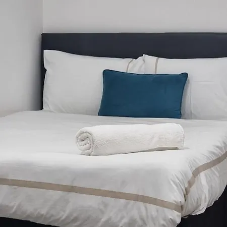Brand New Collection Of Close To Tube Station