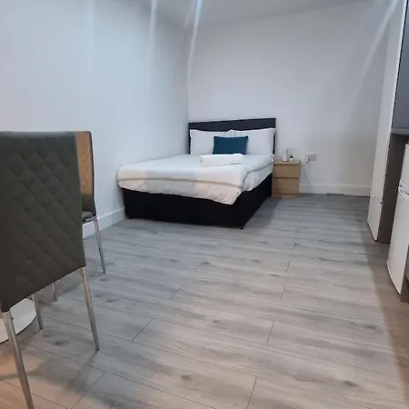 Brand New Collection Of Close To Tube Station London