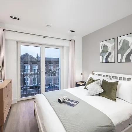 Luxury 2bed:prime Location, Min 2 Main Attractions London