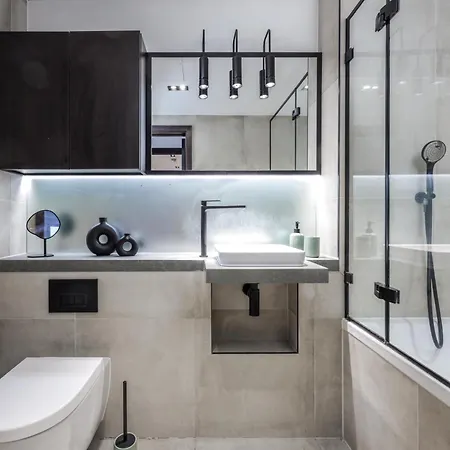 Luxury 2bed:prime Location, Min 2 Main Attractions Apartment