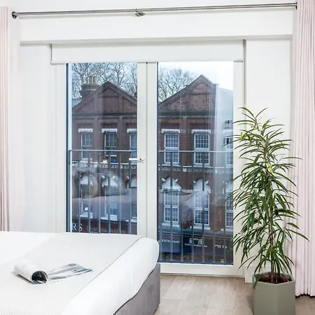 Apartment Luxury 2bed:prime Location, Min 2 Main Attractions