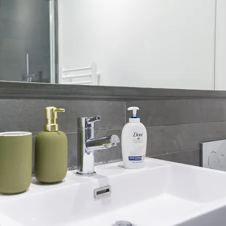 The Vale - Luxury Apartment