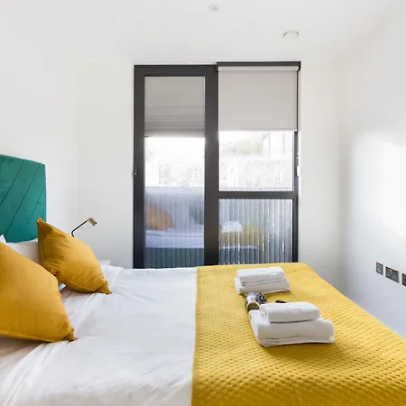 The Vale - Luxury London