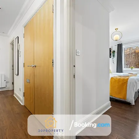 Luxury Long In Bow Road