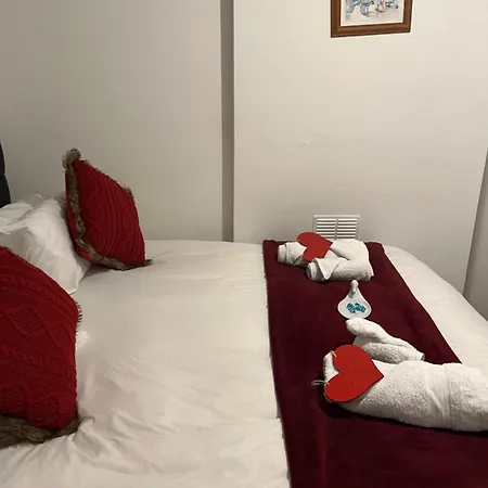 Cosy Double * Thornton Heath