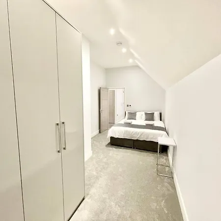 D & D Luxury Aparthotel Stanmore (Greater London)