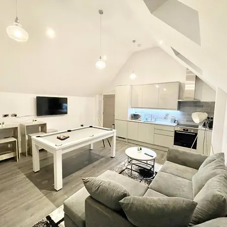 D & D Luxury Aparthotel