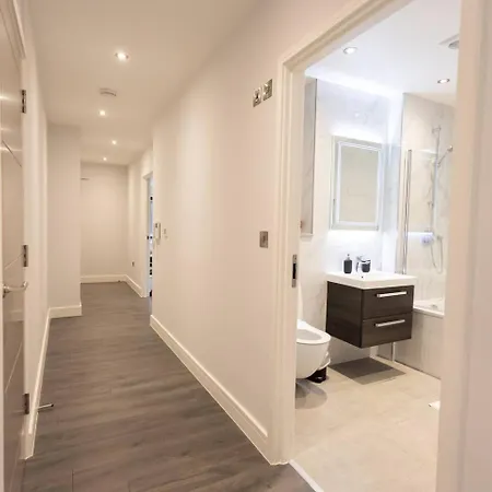 Aparthotel D & D Luxury Stanmore (Greater London)