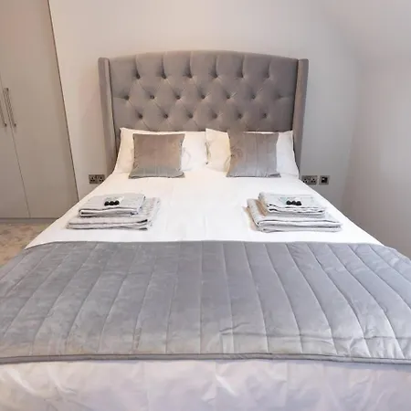 Aparthotel D & D Luxury Stanmore (Greater London)