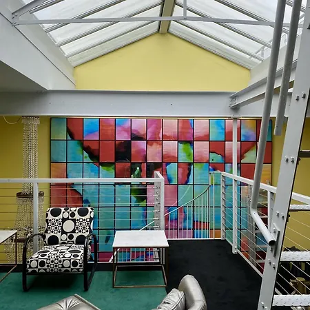 Lofts On The Park Apartment *