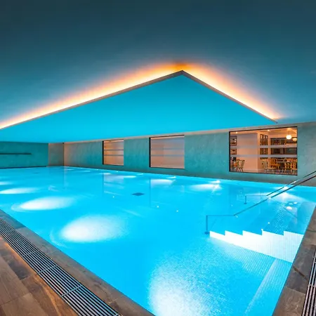 Hotel Harbour & Richmond 4*