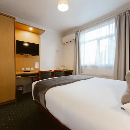 Star Hotel 3*