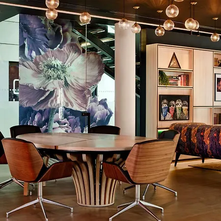 Otel The Westminster London, Curio Collection By Hilton Londra