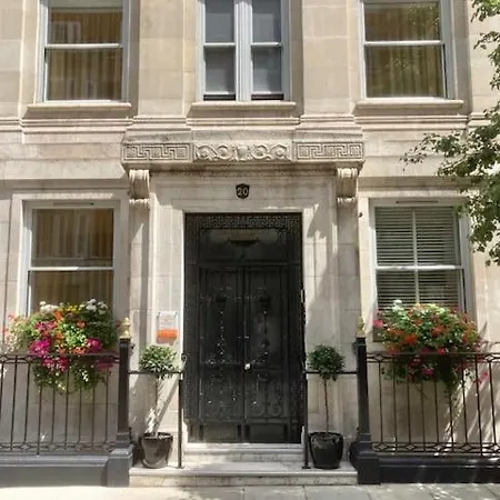 Astor Court 3* London