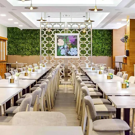 Doubletree By Hilton Kensington Hotel London