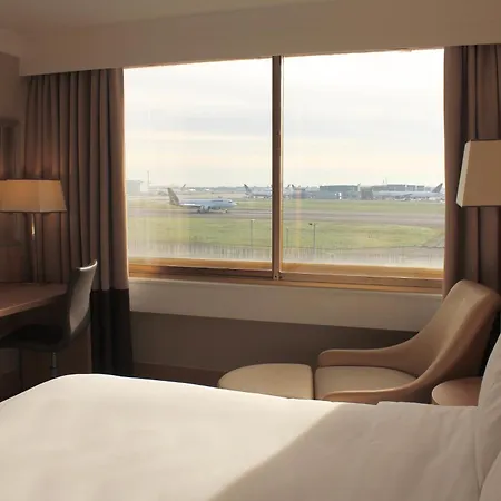 Hotel Renaissance London Heathrow