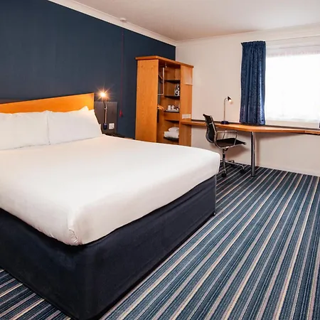 Holiday Express - Wandsworth By Ihg London