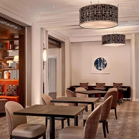 Sheraton Grand Park Lane 5* Londýn