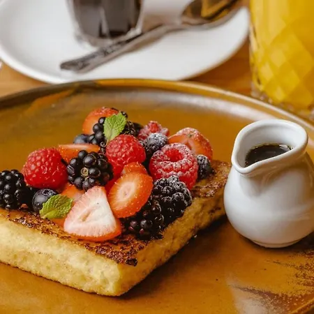 Sheraton Grand Park Lane 5*