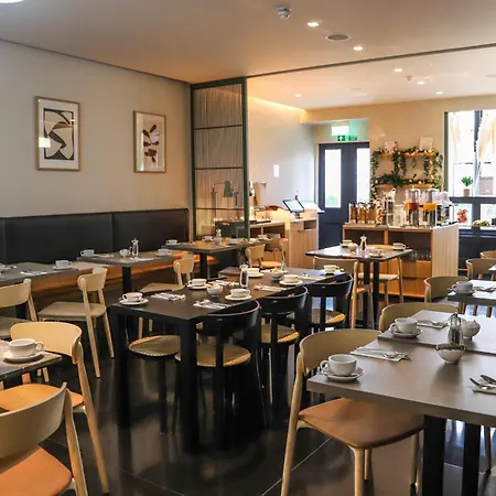 La West - Hyde Park Hotell